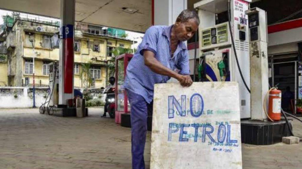 Lucknow petrol and diesel crisis