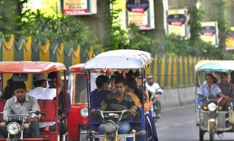 Lucknow E-rickshaw hatege